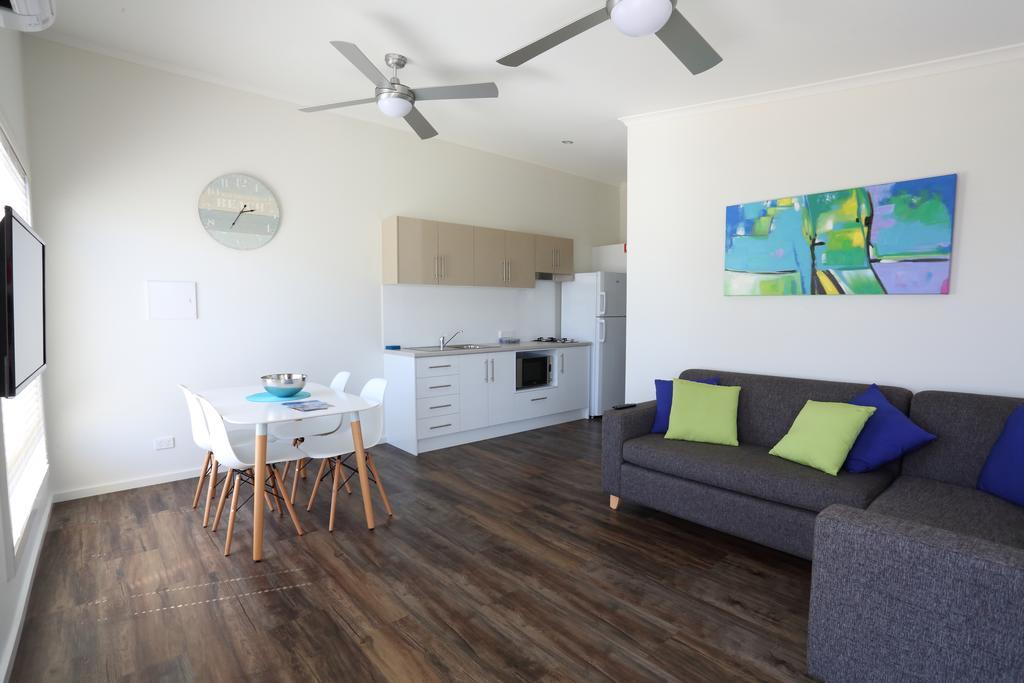 Brighton Beachfront Holiday Park Adelaide Extérieur photo